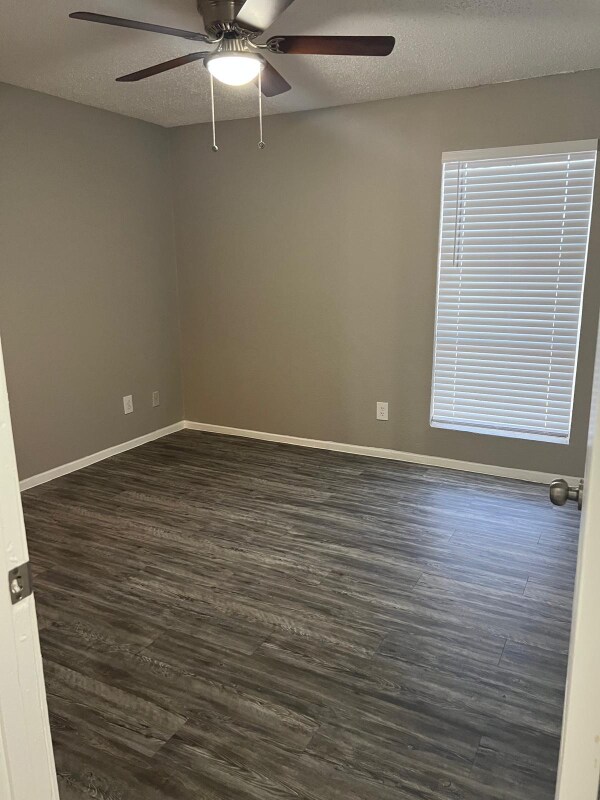 Building Photo - 3203 W Walnut Hill Ln