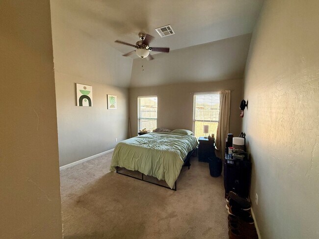 Building Photo - 9401 NW 87th St