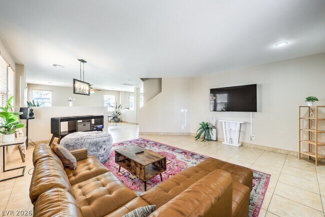 Building Photo - 5663 Artesia Lake Ct