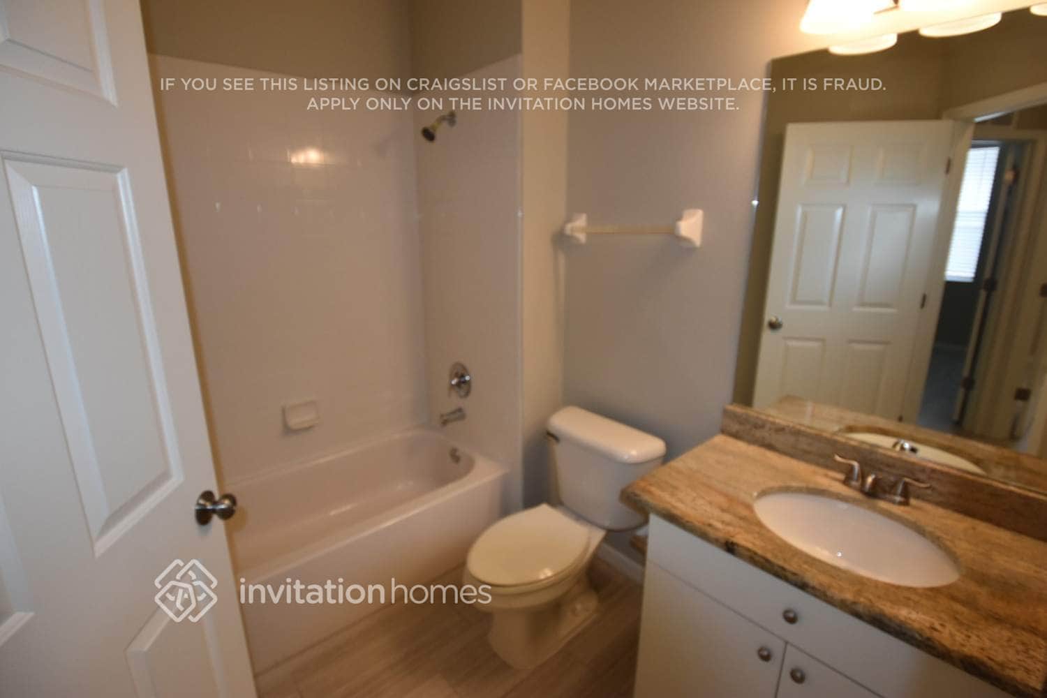 Building Photo - 2531 Butterfly Landing Dr