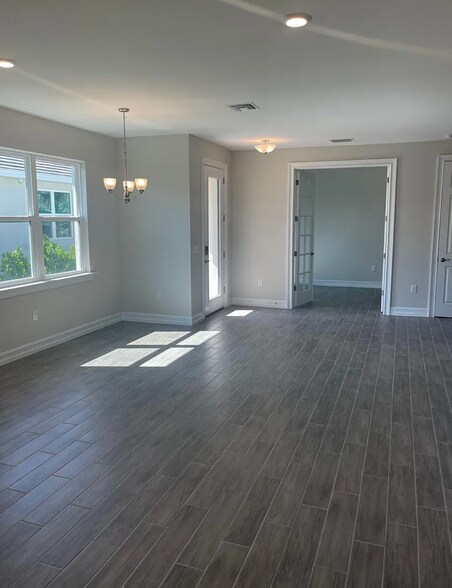 Building Photo - 1078 Rolling Brook Ln