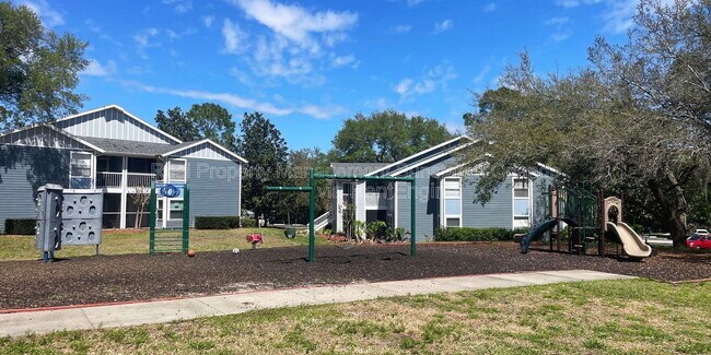 Building Photo - 714 Sugar Bay Way