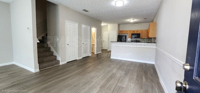 Building Photo - 1749 Carrington Dr