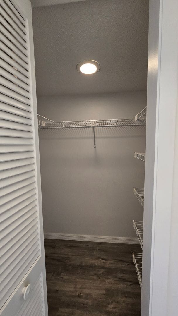 Building Photo - Nice 2/2 in the Gated East Lake Woodlands community