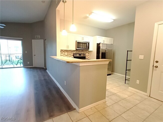 Building Photo - 4281 Bellasol Cir