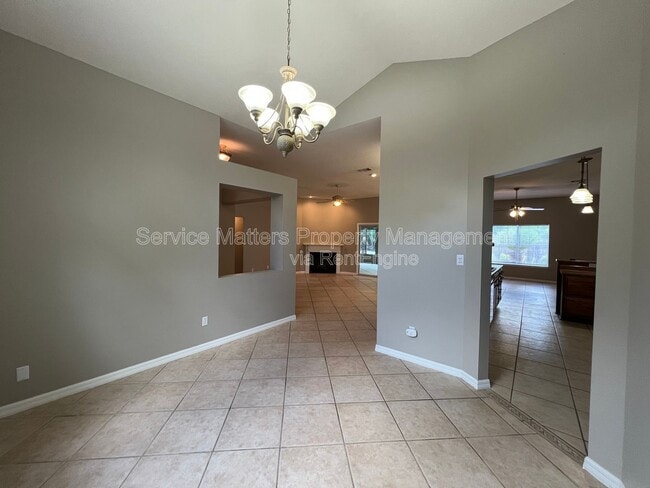 Building Photo - 5784 Twisted Oak Ct