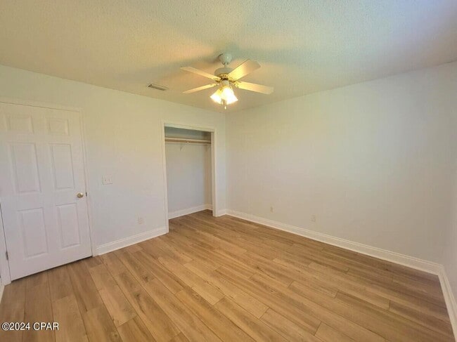 Building Photo - 316 Brady Way