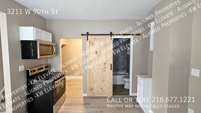 Building Photo - 3211 W 90th St