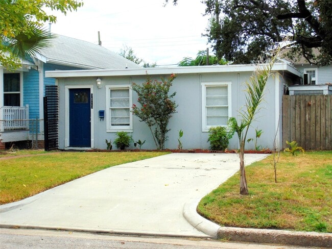 Primary Photo - 5113 Avenue O 1/2