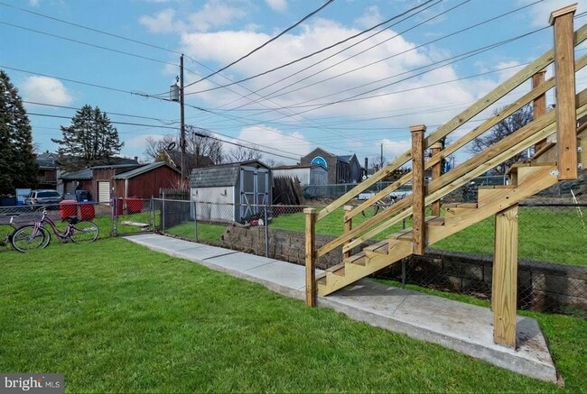 Building Photo - 220 Railroad Ave