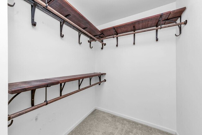 Building Photo - 3345 Kentshire Cir