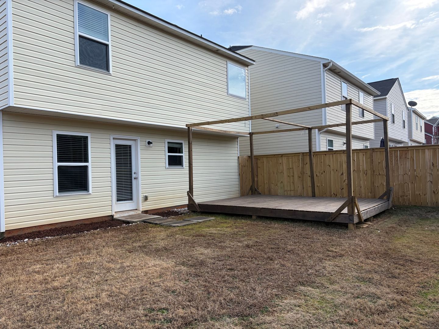 Building Photo - 26 Jones Creek Cir