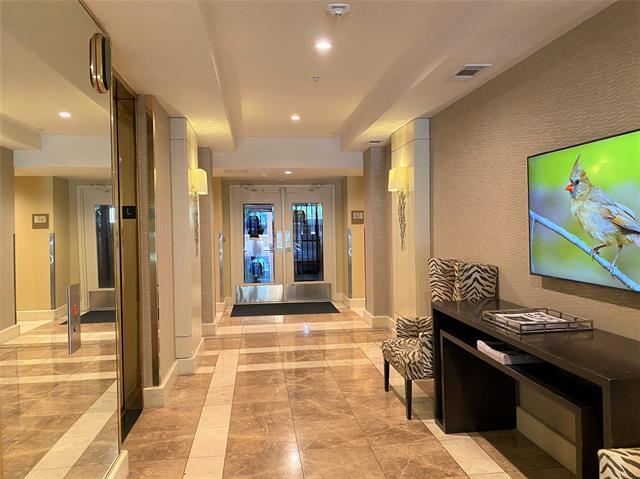 Building Photo - 3225 Turtle Creek Blvd