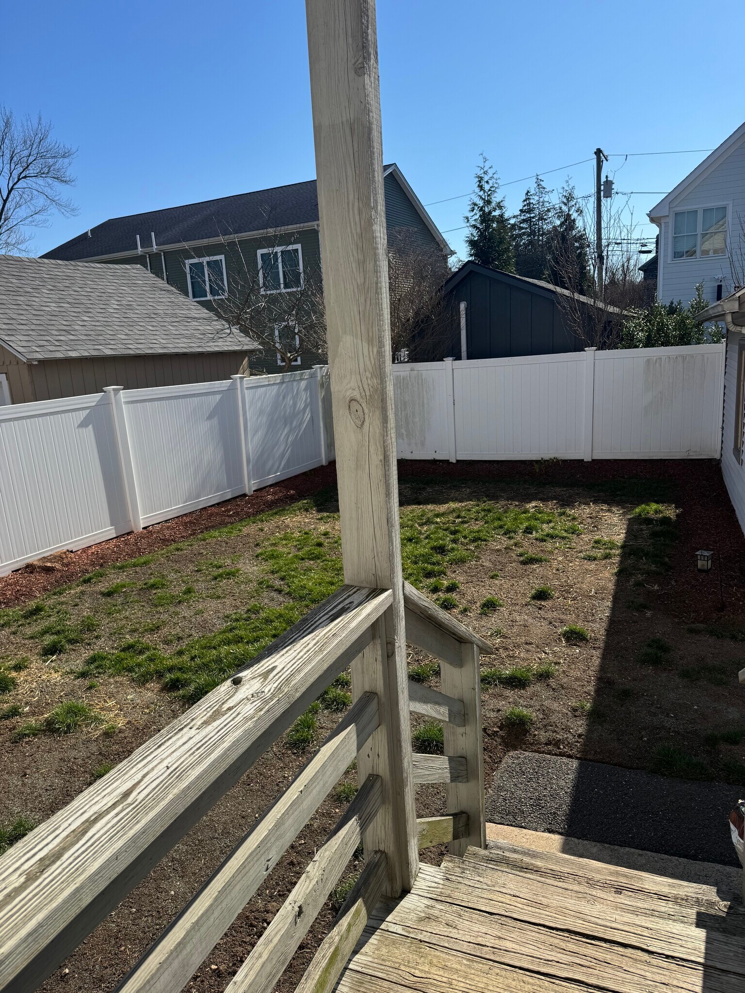 Building Photo - 289 Spruce St