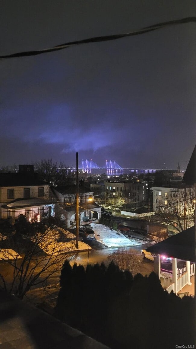 Building Photo - 19 Hudson Terrace