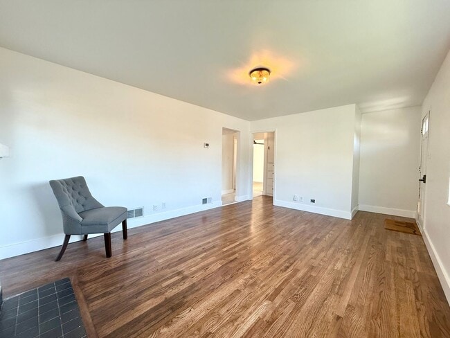 Building Photo - 345 W 1300 N