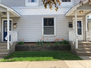 Building Photo - 1514 Coit Ave NE