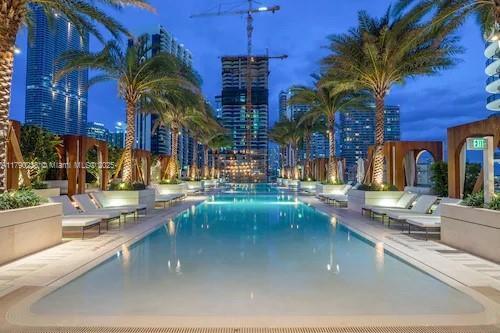 Building Photo - 801 S Miami Ave