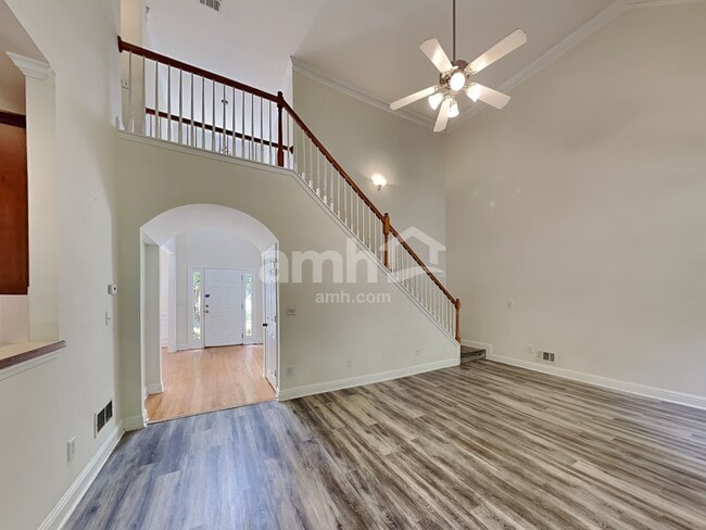 Building Photo - 956 Chippewa Oak Dr
