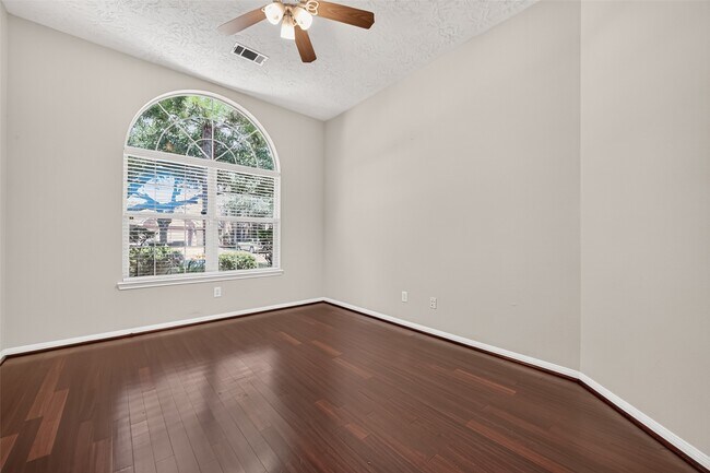 Building Photo - 1514 Coyote Hills Ln