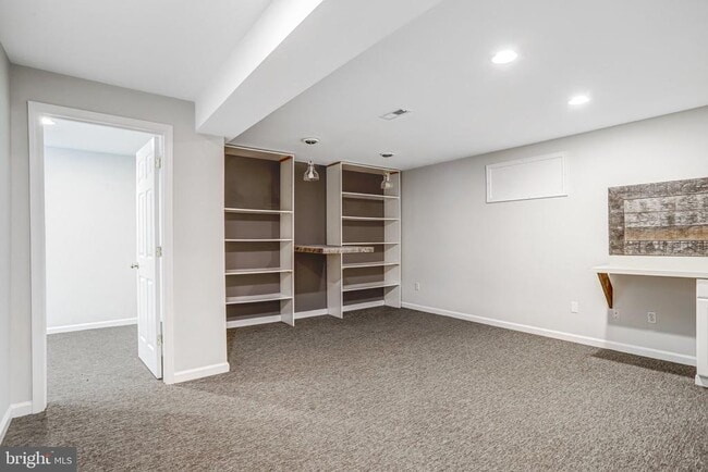 Building Photo - 710 Parrish Farm Ln