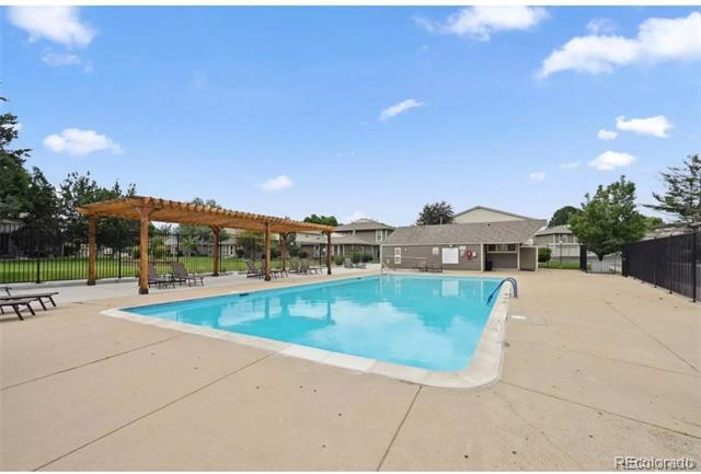 Building Photo - 1225 S Oneida St