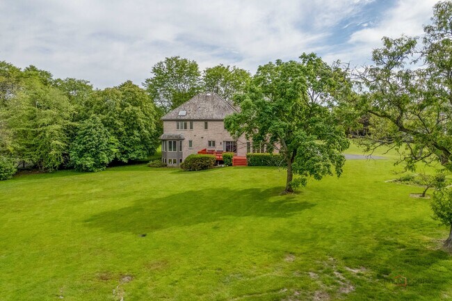 Building Photo - 5420 Belmont Ct