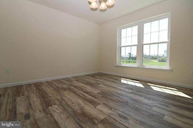 Building Photo - 72 Filbert Dr