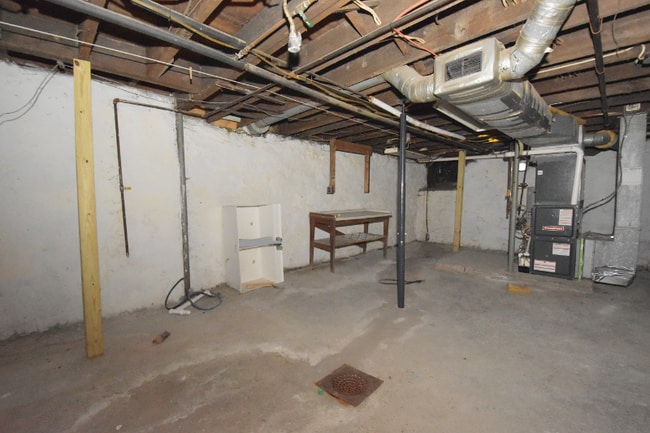 Building Photo - 4229 Haldane St