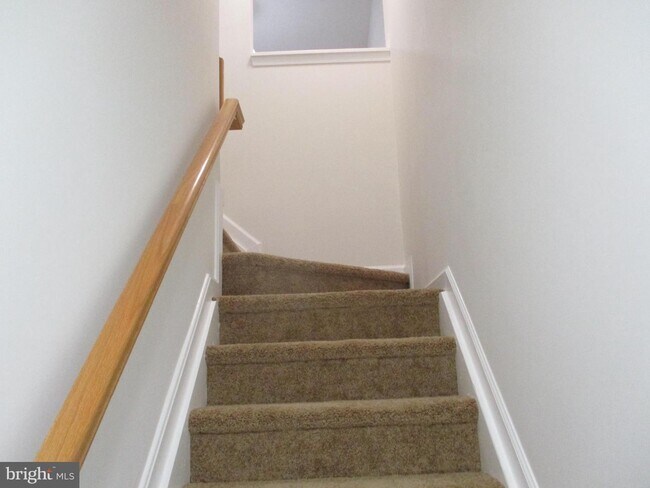 Building Photo - 11135 Maryland Manor Ct