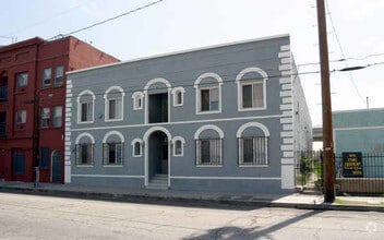 Building Photo - 1438 Wright LLC