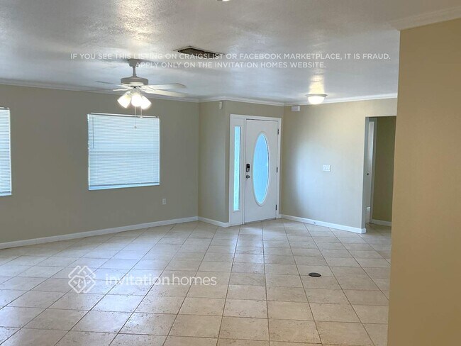 Building Photo - 4728 Charing Cross Rd