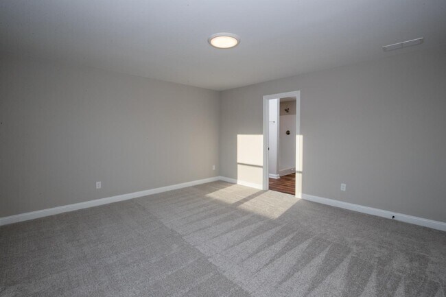 Building Photo - 1008 Williams Rd