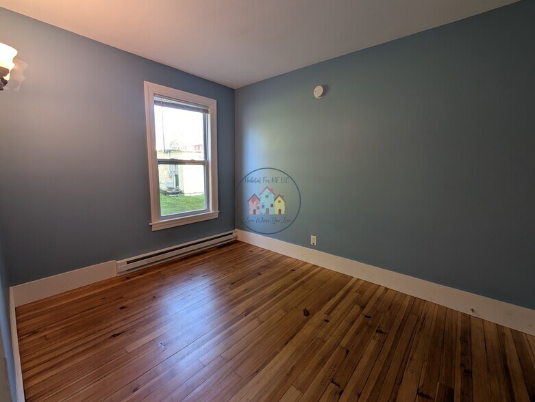 Bedroom 1 - 16 Clinton Ave