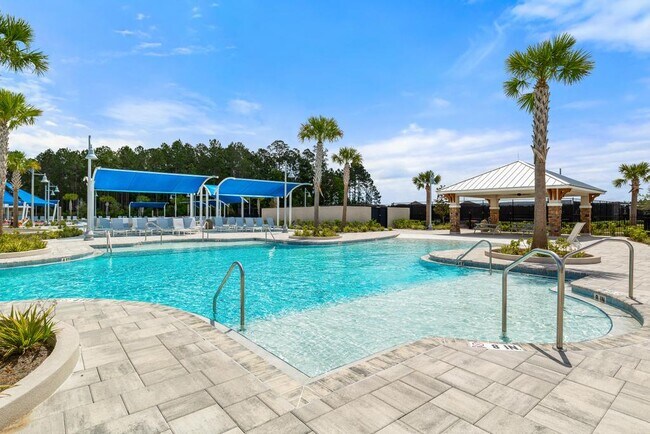 Building Photo - 368 Woods Ln