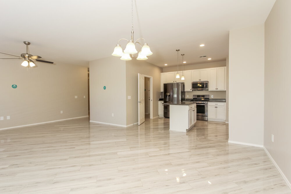 Building Photo - 8391 W Kittiwake Ln