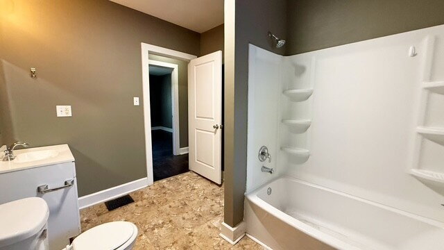 Building Photo - SOUTH BROAD RIPPLE 3BEDROOM  HALF DUPLEX AVAILABLE NOW!