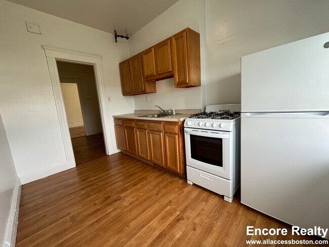 Building Photo - 1687 Commonwealth Ave