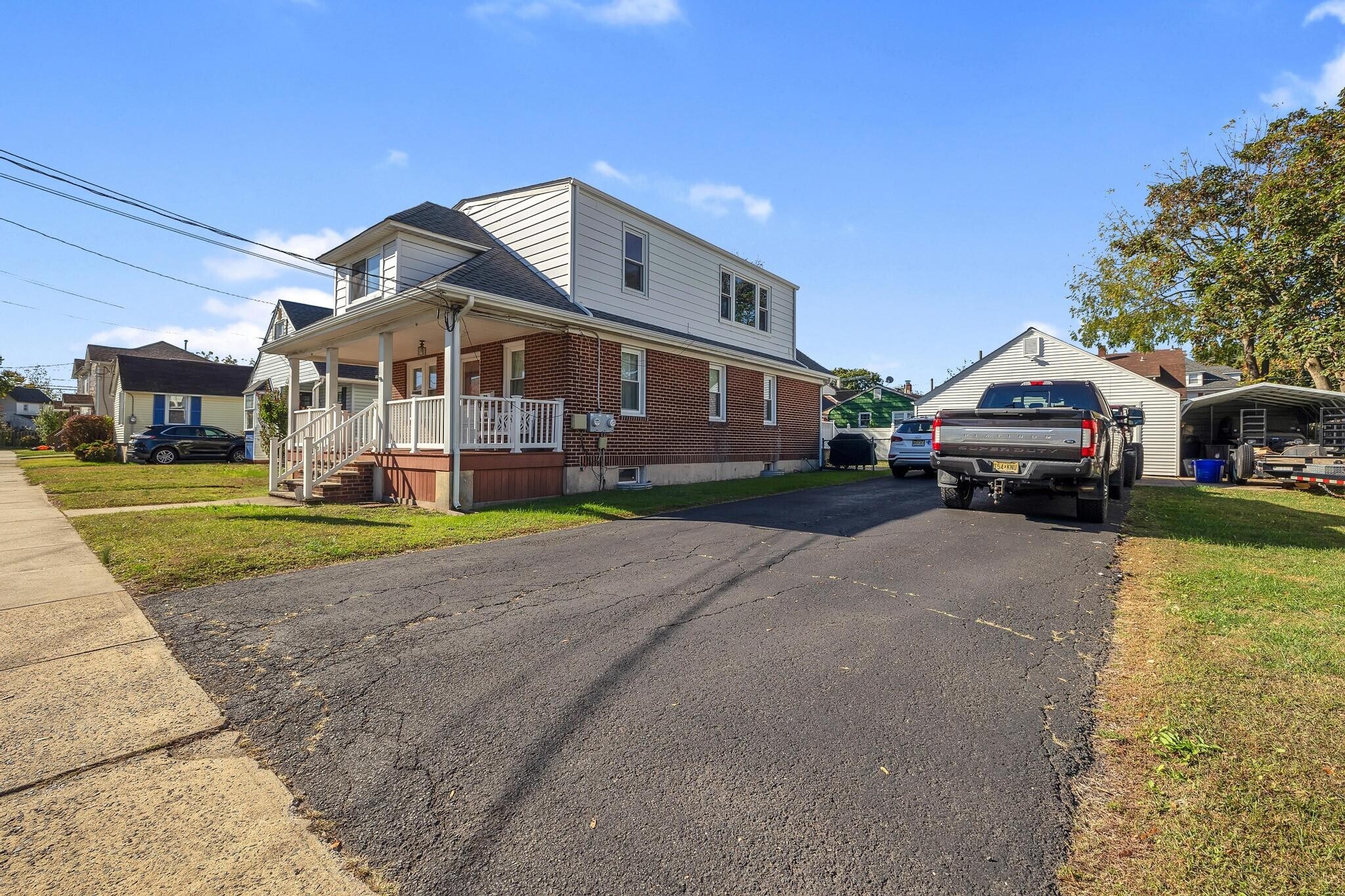 Building Photo - 148 S 4th Ave