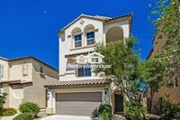 Building Photo - Discover the perfect blend of style and co...