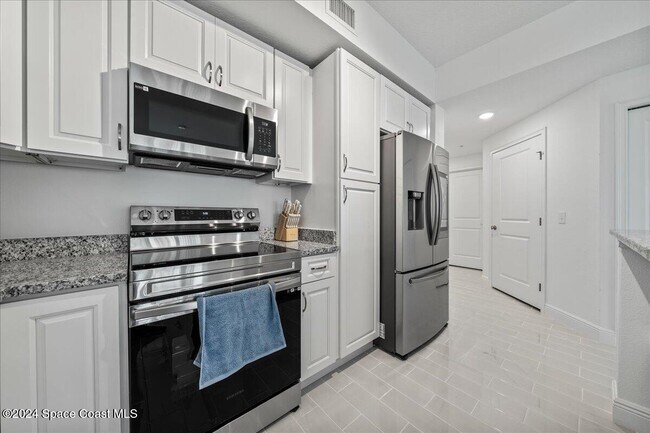 Building Photo - 735 Pilot Lane