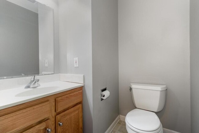 Building Photo - 57 Nottingham Dr