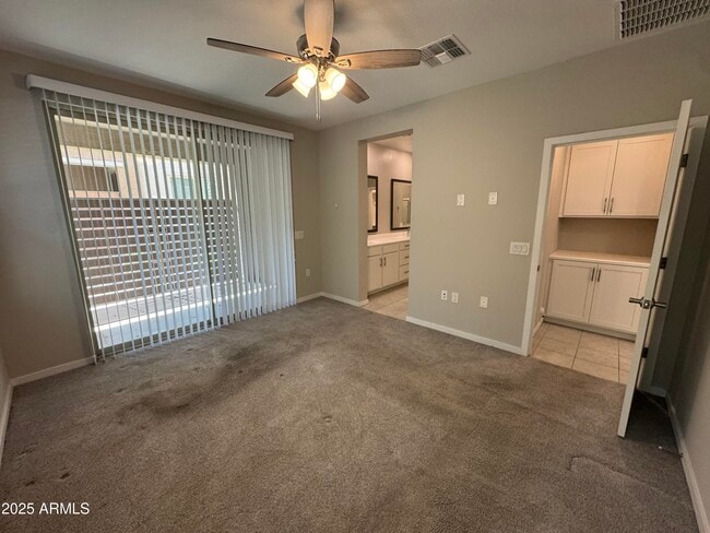 Building Photo - 775 E Furness Dr