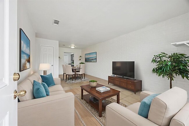 Building Photo - 8212 Sam Rayburn Dr