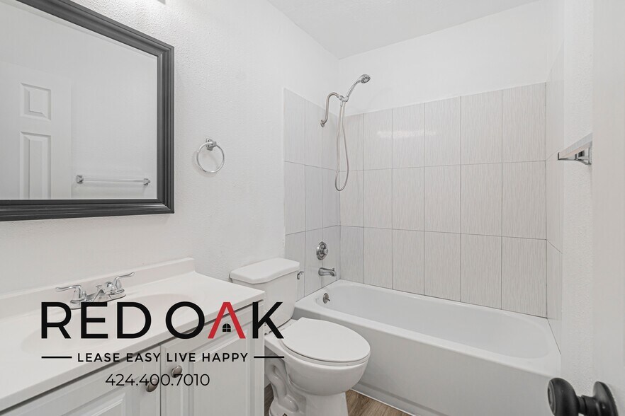 Building Photo - 3407 Drew St