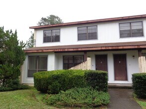 Building Photo - 2705-4 NW 104th Court
