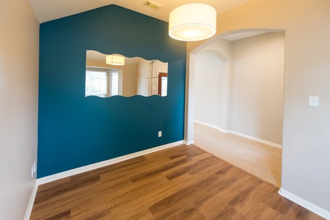 Building Photo - 2834 Sage Bluff Ave