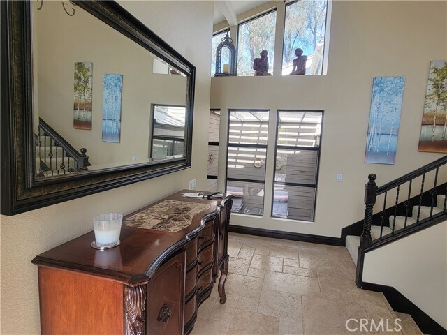 Building Photo - 5 Morning Glory