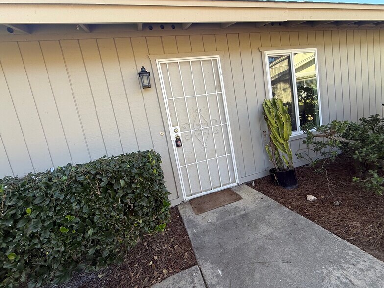 Front door - 1954 Misty Cir