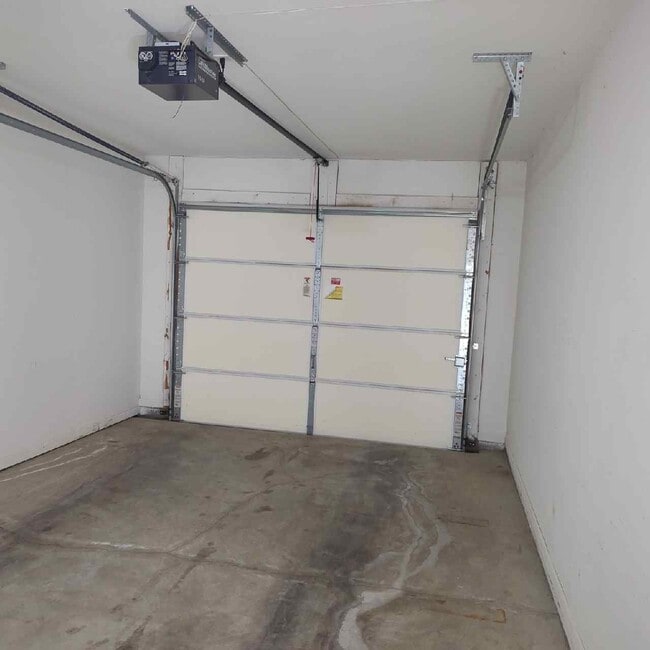 Building Photo - 1104 Kimmy Ln